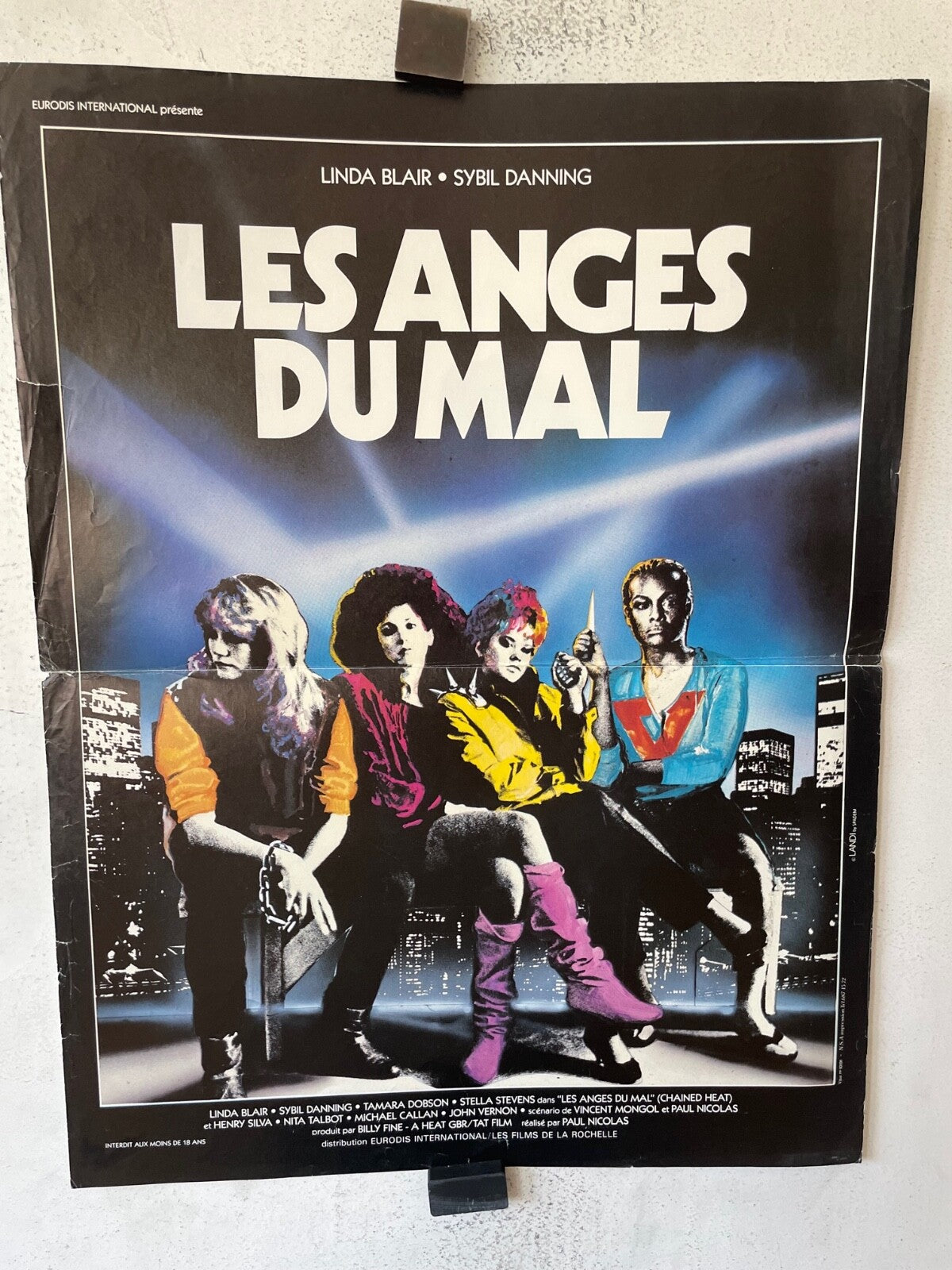 LES ANGES DU MAL POSTER ORIGINAL (40X60) LINDA BLAIR – SYBIL DANNING