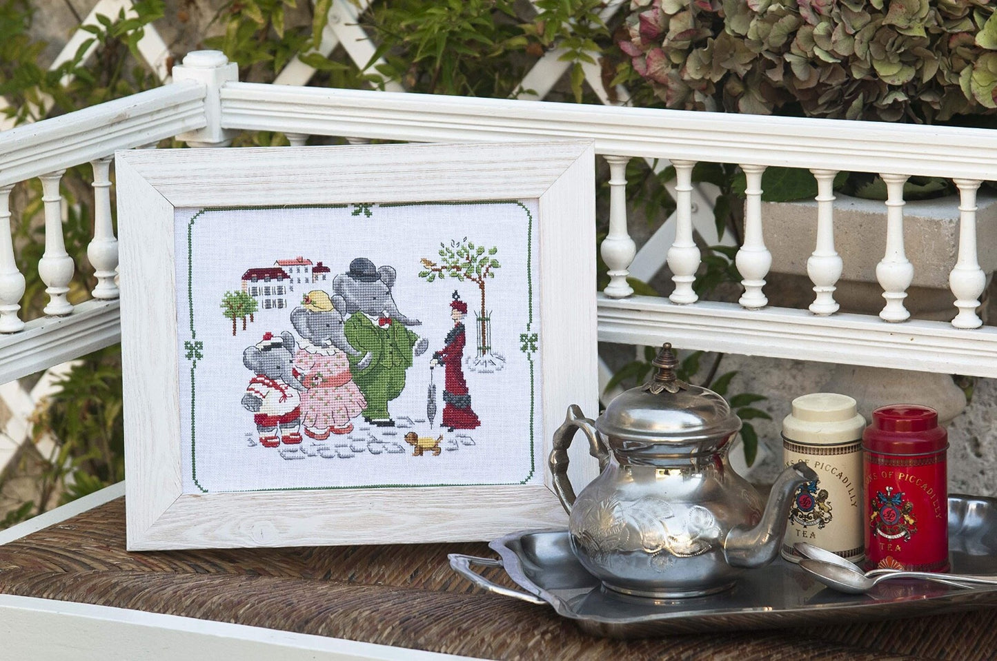 Calendrier/Agenda 2021 : Le roi des éléphants FRENCH VERSION CROSS STITCH