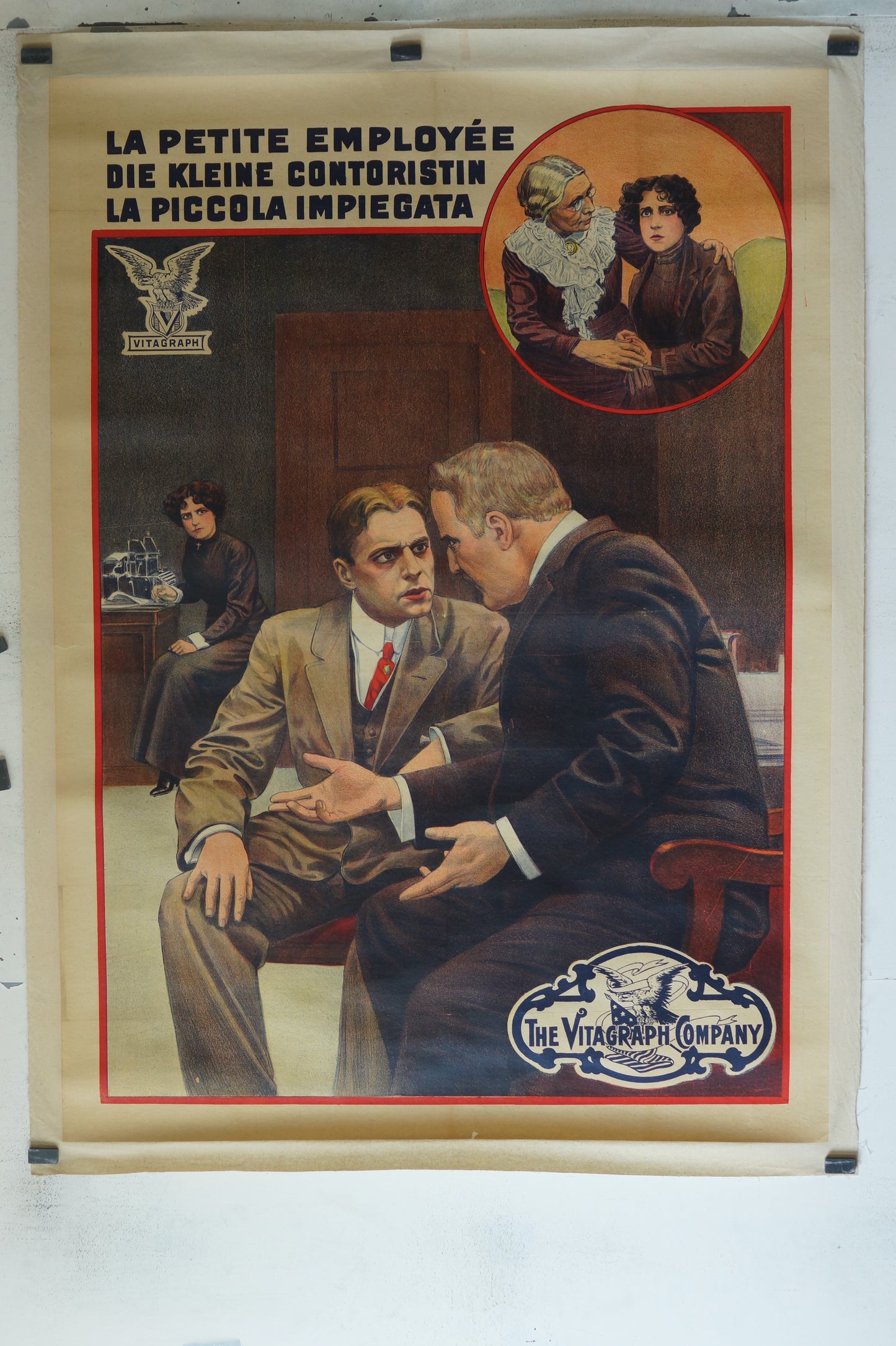 LA PETITE EMPLOYÉE, 120X160, AFFICHE ENTOILÉE