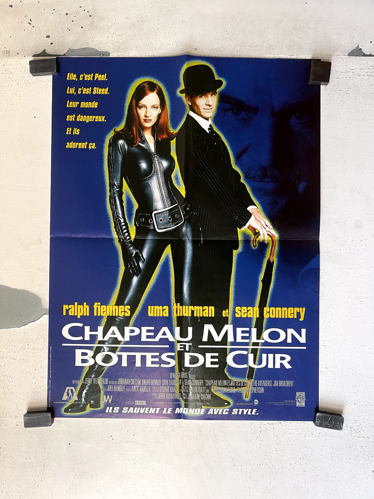 CHAPEAU MELON ET BOTTES DE CUIR POSTER ORIGINAL (40X60) RALPH FIENNES – UMA