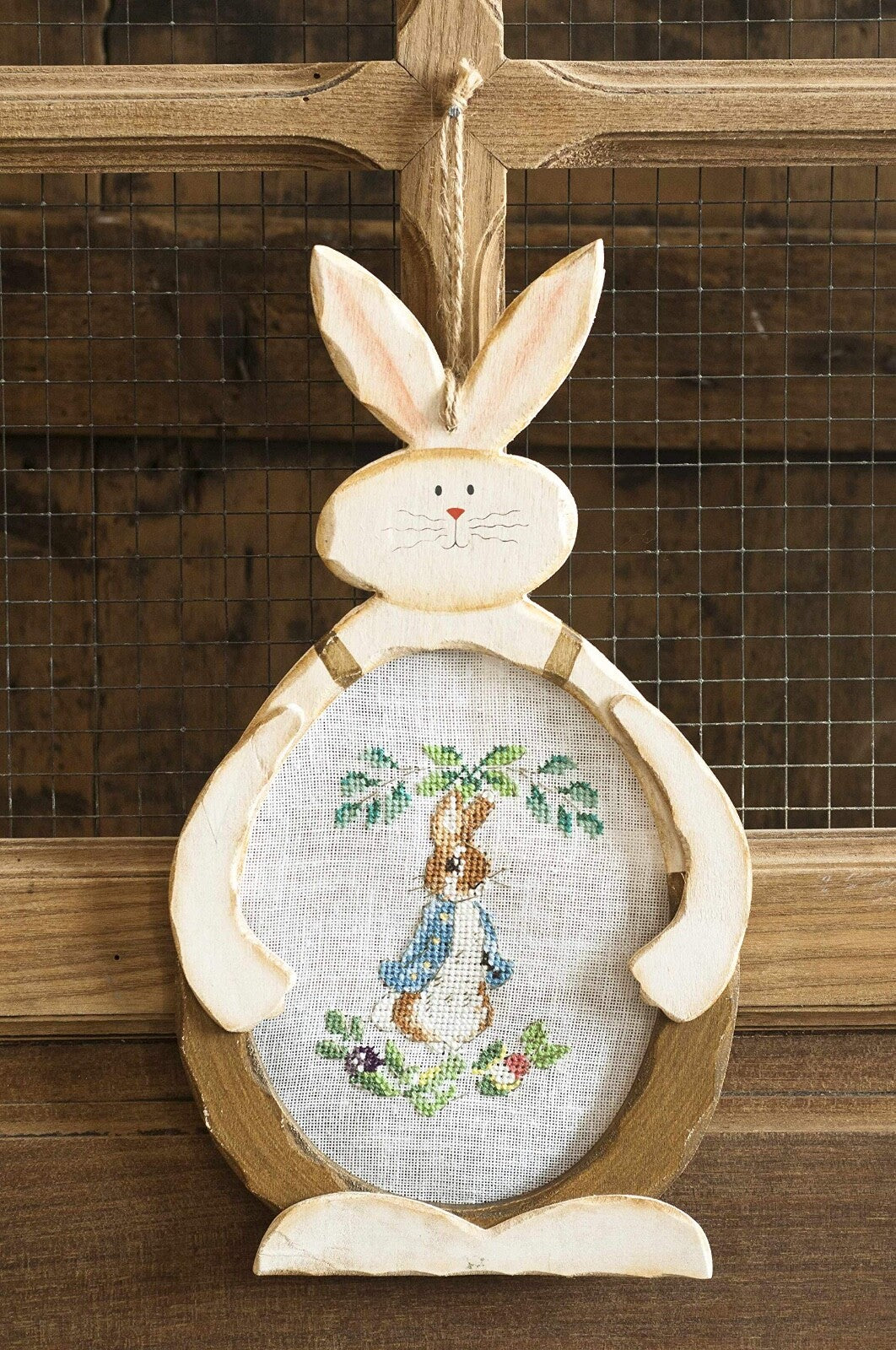 Pierrot-Lapin n°3 au point de croix FRENCH VERSION CROSS STITCH MAGAZINE