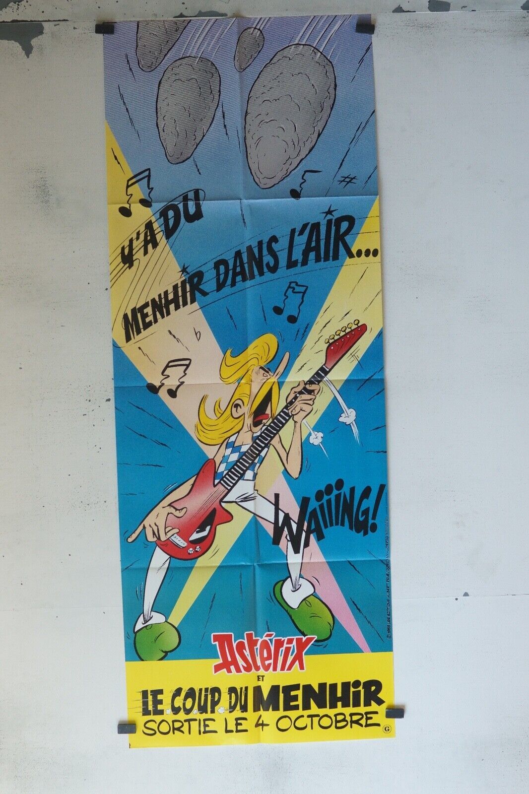 ASTÉRIX ET LE COUP DU MÉNHIR POSTER ORIGINAL (60x160)